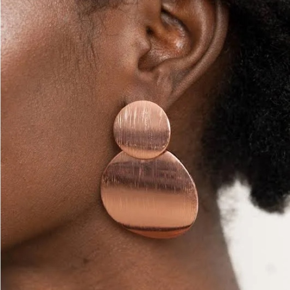 Elegant Copper-Toned Earrings